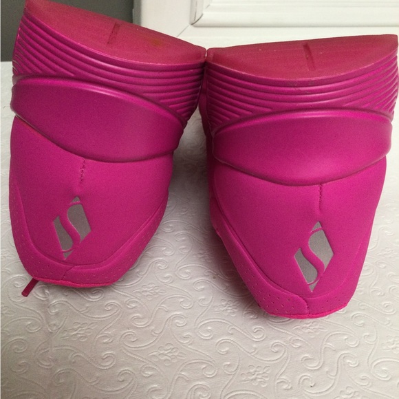 Skechers Street Los Angeles, Woman’s 8, Bright Pink - Picture 6 of 8